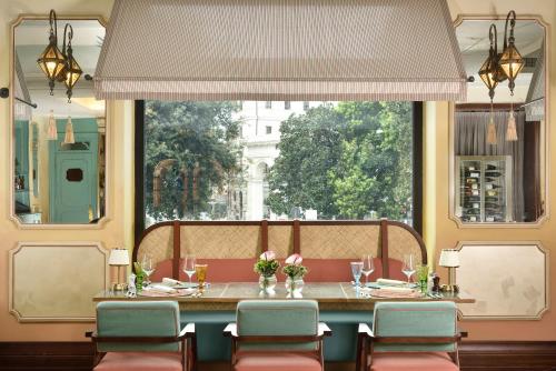 Grand Hotel Savoia - image 11