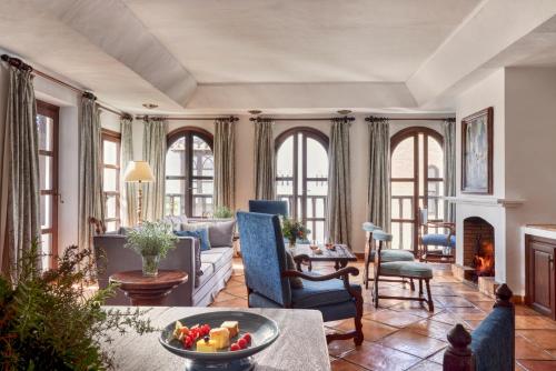 673037842 Finca La Bobadilla - The Leading Hotels of the World