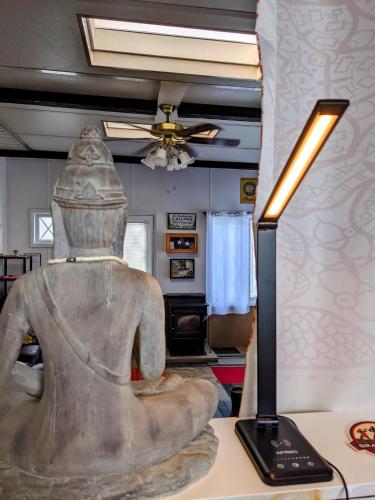 Seadmed, The Zen Den in Hellertown