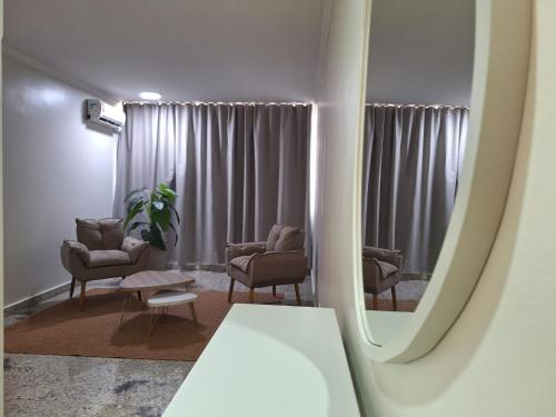 Executive Suite image 2