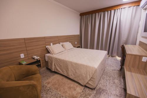Executive Suite image 3