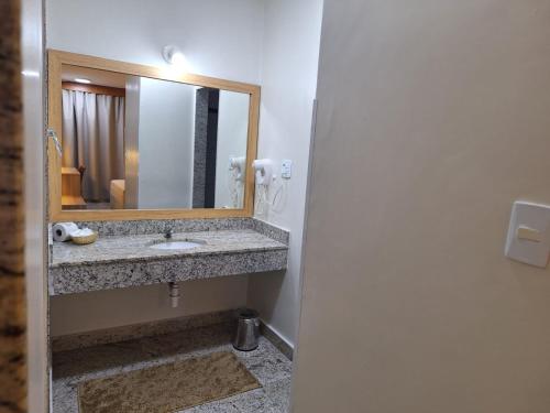 Executive Suite image 7