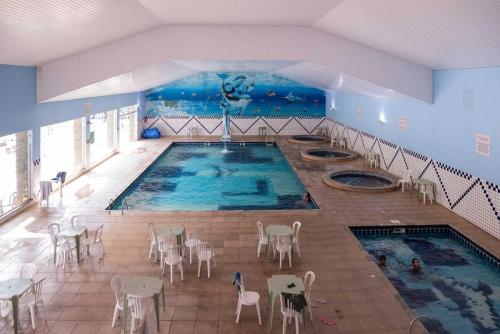 Apto para 6 com 2 quartos no Eco Resort Capivari