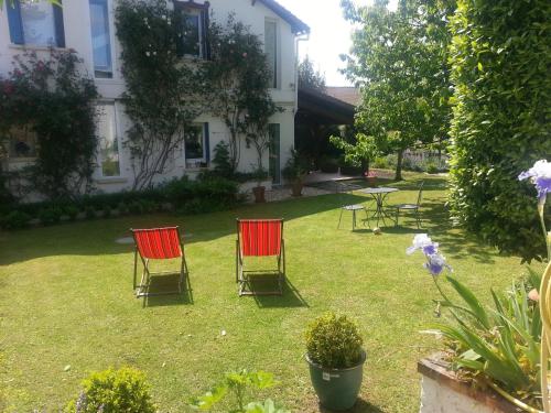 Kert, Le Cerisier in Mareil-Marly