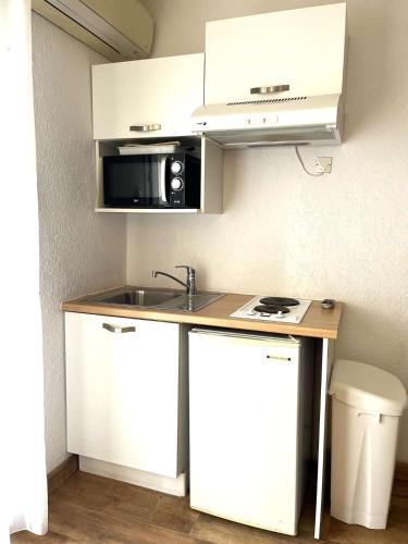 Konyha, SAINT FLORENT - Studio 3 pers balcon vue mer FLO127 in Saint-Florent