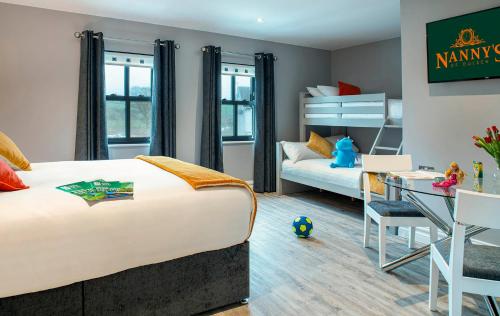 Triple room, classic