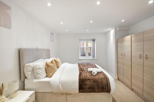 2-Bed Wembley,Free Parking,Work Stays Ideal, Лондон (фото 8)