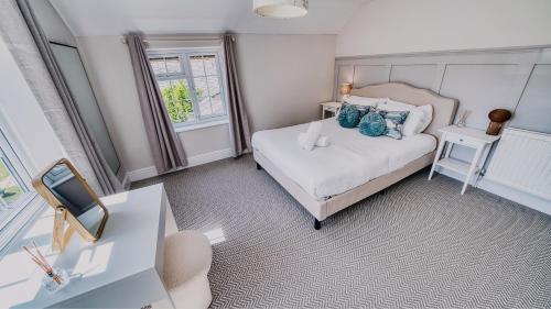 York Cottage House & Spa in Irchester