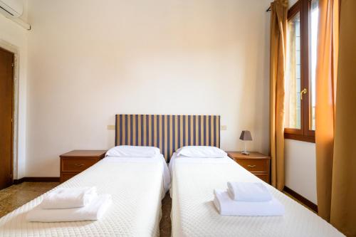 San Trovaso - image 3