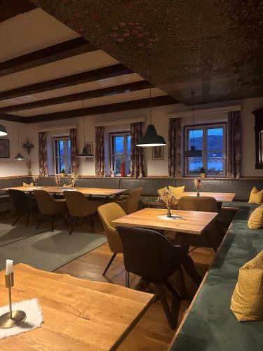 Étterem, Litzlberger Keller am Attersee in Seewalchen
