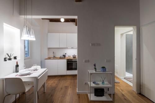 Stay in the Heart of Florence - image 12