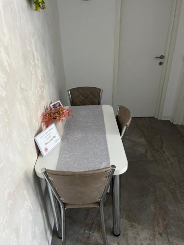 Two-Bedroom Apartment image 7