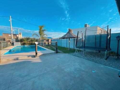 Ümbrus, casa-quincho para hospedaje temporal Tio Nico 1 in Ricardone