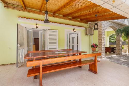 Apartmani ANE in Остров Крък