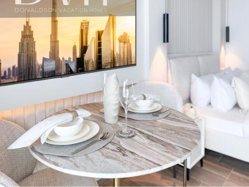 Modern Chic Studio Apartment, Belgravia Heights 2, JVC Dubai, Dubaj (zdjęcie 6)