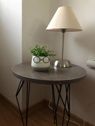 Cozy Corner Apartment-Free Parking, Скопье (фото 9)