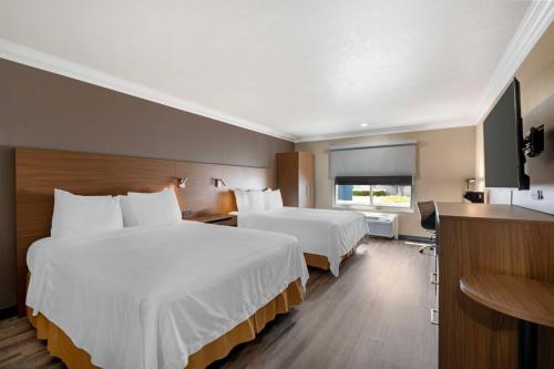 Best Western Plus Newport Mesa Inn in Costa Mesa, USA
