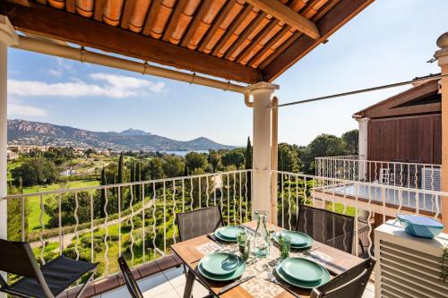 Residence le Hameau de Cap Esterel - maeva Home - Appartement vue mer 2 pieces 4 personnes - Prestig in Le Dramont