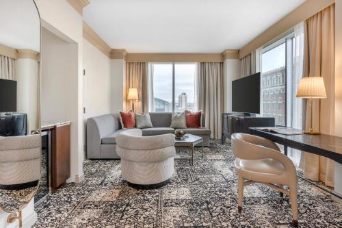 Omni Severin Hotel near สวนสัตว์อินเดียแนโพลิส