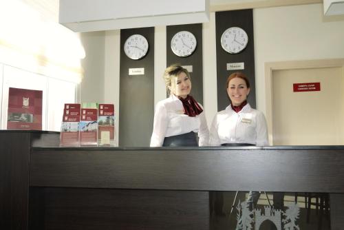 大堂, Optima Pochayiv in 波查伊夫