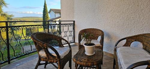 ห้องอาหาร, La Querce in ซัน คาสซิอาโน่ เด บักนิ
