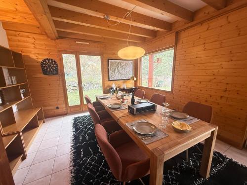 Létesítmények, Chalet 6 Pers-Prox Cols-Vue Vallée-Jardin-BBQ (Chalet 6 Pers-Prox Cols-Vue Vallee-Jardin-BBQ) in St Michel De Maurienne