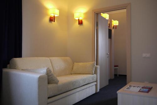 Optima Pochayiv in 波查伊夫