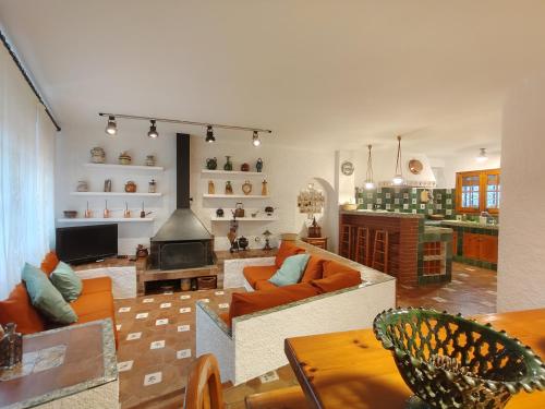 Casa rural entera en Parque Natural de los Puertos gîte à louer Alfara de Carles