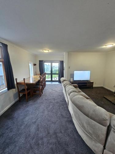 The kiwi batch in เกาะสเตวาร์ท