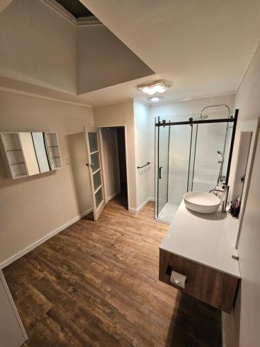 ฝักบัว, The kiwi batch in เกาะสเตวาร์ท