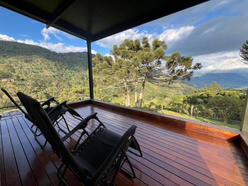 CASA DE VIDRO Na Mantiqueira in Dias