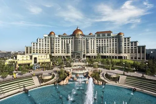Universal Helios Grand Hotel, a Loews Hotel photo 2