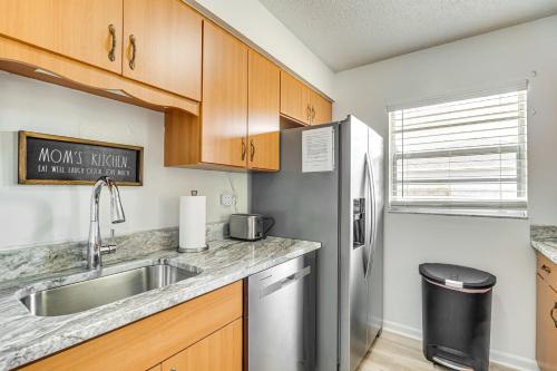 Dog-Friendly Home, 10 Mi to Downtown Ocala in Ocala, USA