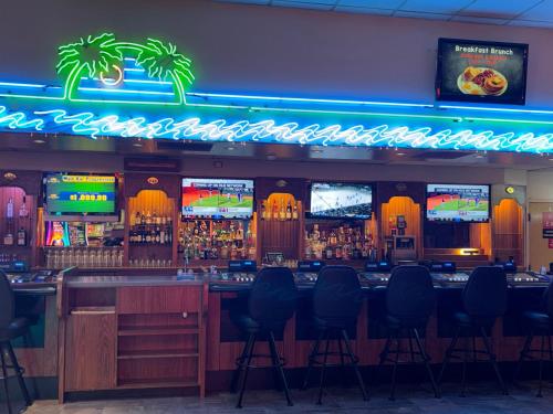 Pubi/sohvabaar, Barton's Club 93 in Jackpot (NV)