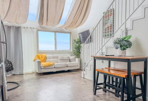 Loft 9 image 5