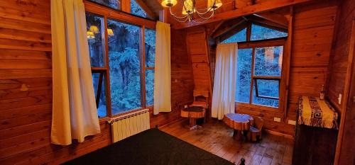 Two-Bedroom Villa image 9