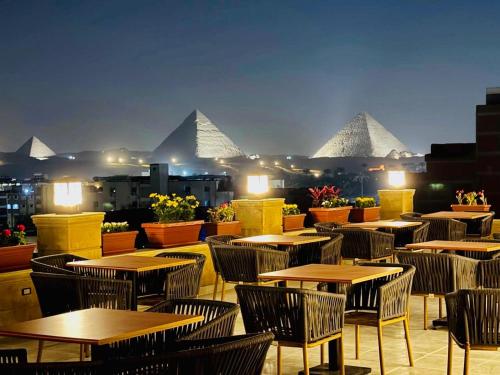 Three Pyramids Boutique Hotel - image 2