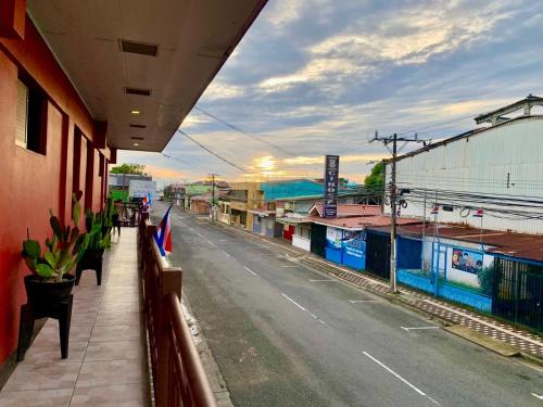 Hotel Costa del Sol in Puerto Limon