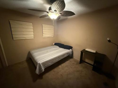 Js CM Pease and Love Js CM Pease and Love