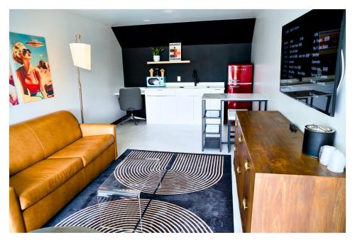 Heights House Hotel - image 13