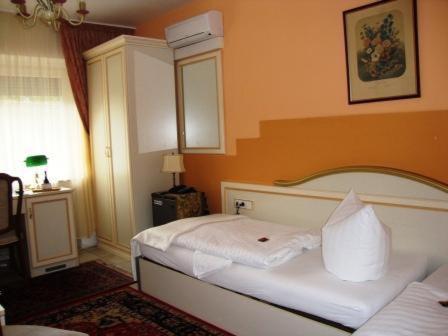 Haus Mooren Hotel Garni - image 9