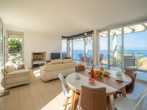 Villa in L Escala near Illa Mateua Beach, L' Escala (fotografie 3)