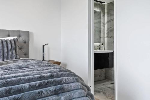 Apartment image 6