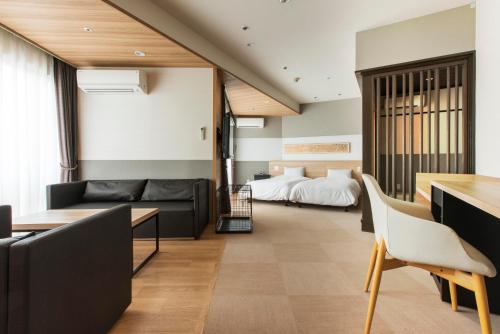 <Hotel Room>Deluxe Japanese-Western-Style Room(Non-smoking)