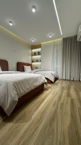 Professionally designed 3 bedroom hotel apartment
