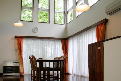 Cottage With Hot Spring (For 7 Persons)