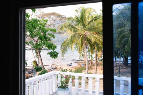 Lovesick Hostel & Bar Mpai Bay – khách sạn tại Mpai Bei