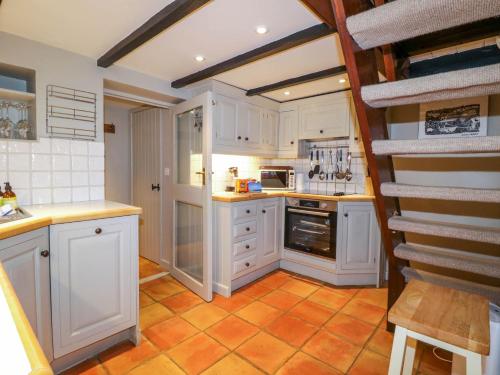 Exterior view, 4 Trenhaile Terrace in Malpas (Cornwall)