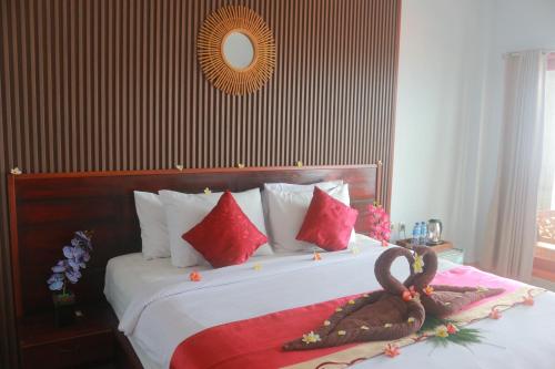 Deluxe Double Room image 10