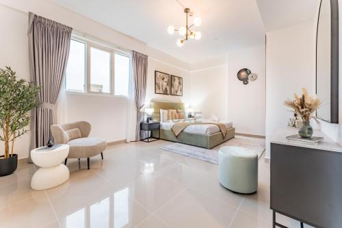 City View 2BR Just Steps from the Mall, Roxana Residence B, Jumeirah Village Circle by Deluxe Holiday Homes, Dubai (foto 6)